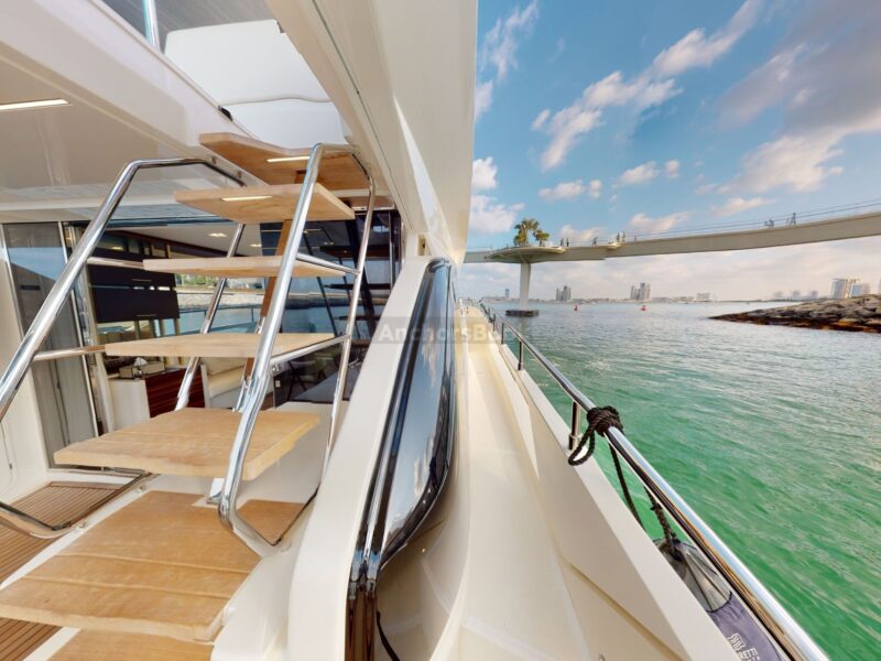 Ferretti 670 - Luxury 5 Stars VIP Private Group Yacht Rental | AnchorsBook Photo Ferretti 670 - Luxury 5 Stars VIP Private Group Yacht Rental
