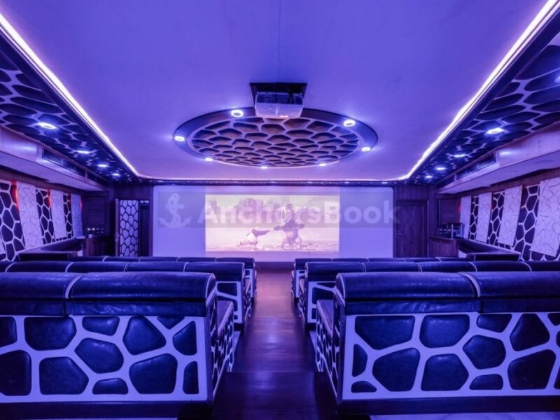 Private 155ft Mega Yacht | For Up To 500PAX Guests | AnchorsBook Photo Private 155ft Mega Yacht | For Up To 500PAX Guests
