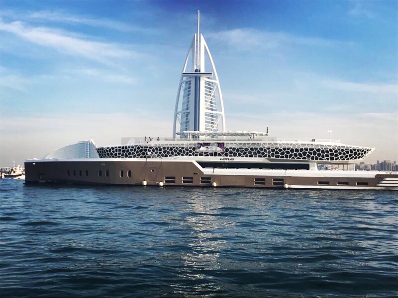 Private 155ft Mega Yacht | For Up To 500PAX Guests | AnchorsBook Photo Private 155ft Mega Yacht | For Up To 500PAX Guests