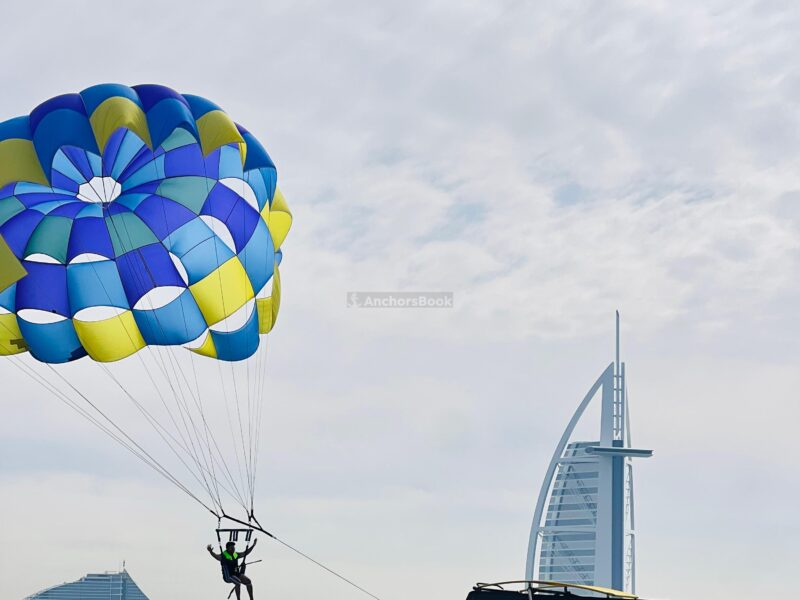 Dubai Parasailing For 2 Guests (30 Minutes) | AnchorsBook Photo Dubai Parasailing For 2 Guests (30 Minutes)