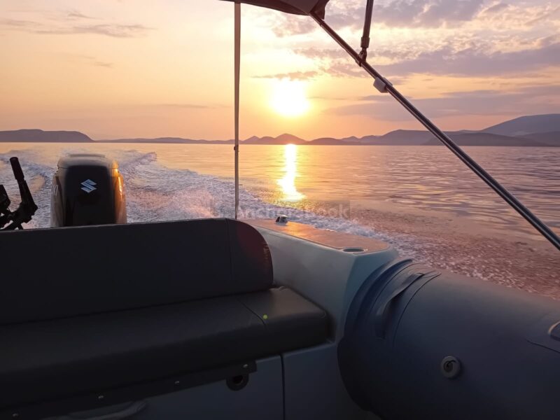 Marvel 960 33ft – The Ultimate Aegean Experience (4+ Hour Rental) | AnchorsBook Photo Marvel 960 33ft – The Ultimate Aegean Experience (4+ Hour Rental)