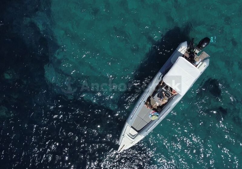 Marvel 960 33ft – The Ultimate Aegean Experience (4+ Hour Rental) | AnchorsBook Photo Marvel 960 33ft – The Ultimate Aegean Experience (4+ Hour Rental)