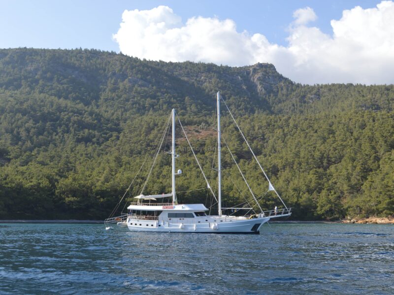 Gül Sultan - Luxury Full Week Private Yacht Charter | AnchorsBook Photo Gül Sultan - Luxury Full Week Private Yacht Charter