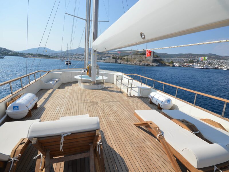 Gül Sultan - Luxury Full Week Private Yacht Charter | AnchorsBook Photo Gül Sultan - Luxury Full Week Private Yacht Charter