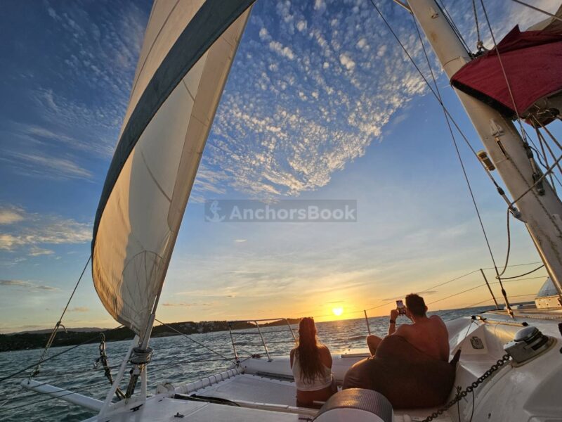 Sailing Catamaran In Samui - Thailand | AnchorsBook Photo Sailing Catamaran In Samui - Thailand