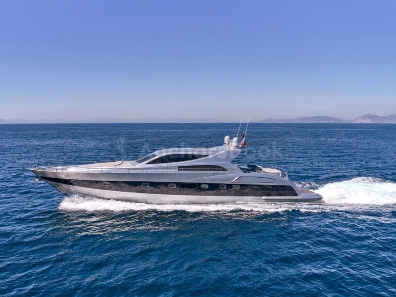 Luxury Private Yacht Rental In Palermo Cala | AnchorsBook Photo Luxury Private Yacht Rental In Palermo Cala