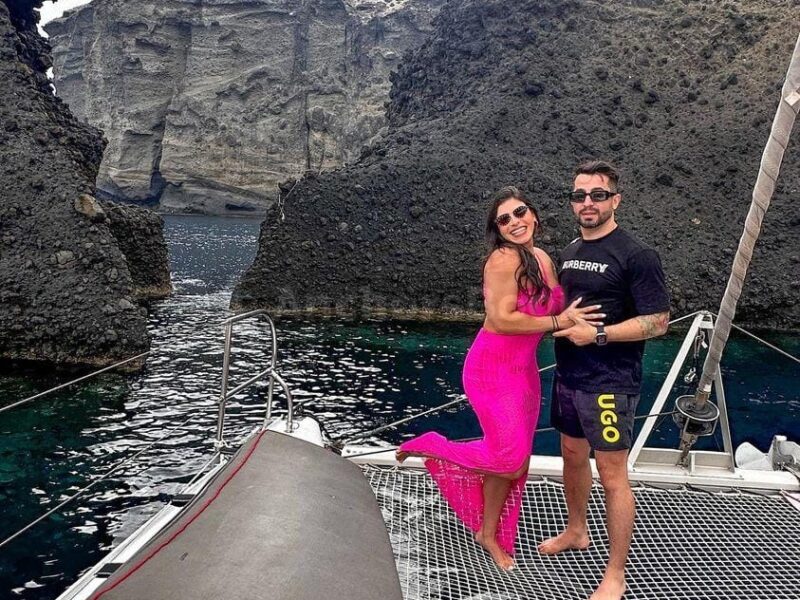 Santorini Private Catamaran Cruise with Meal & Drinks | AnchorsBook Photo Santorini Private Catamaran Cruise with Meal & Drinks