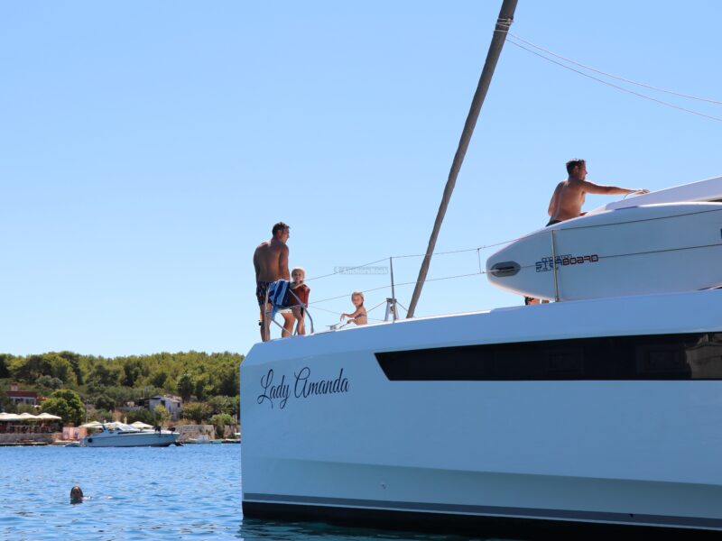 Lady Amanda - Luxury 5-Cabin Catamaran | AnchorsBook Photo Lady Amanda - Luxury 5-Cabin Catamaran