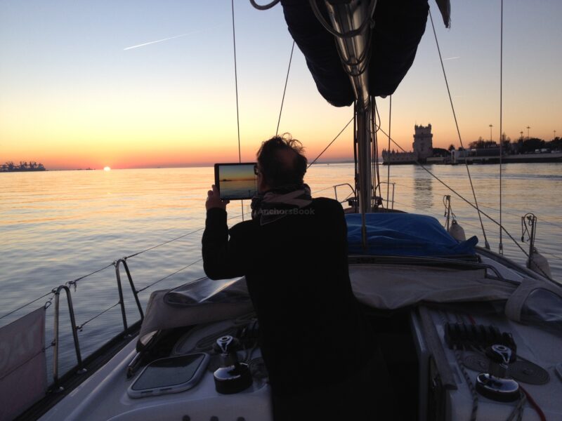 Sunset 2 hour shared boat tour in Lisbon | AnchorsBook Photo Sunset 2 hour shared boat tour in Lisbon