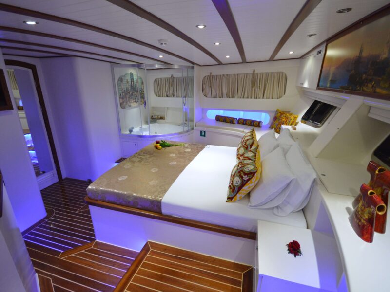 Gül Sultan - Luxury Full Week Private Yacht Charter | AnchorsBook Photo Gül Sultan - Luxury Full Week Private Yacht Charter