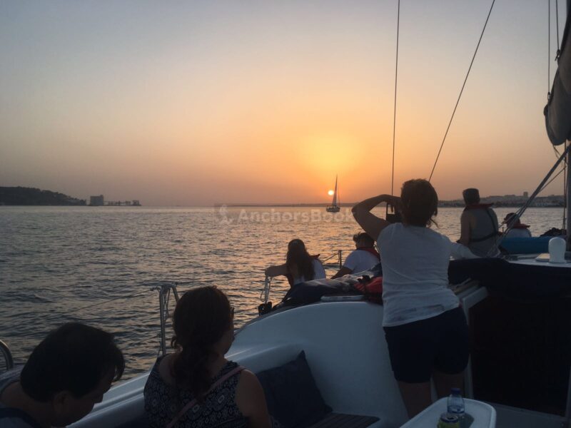 Sunset 2 hour shared boat tour in Lisbon | AnchorsBook Photo Sunset 2 hour shared boat tour in Lisbon