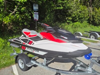 Perfect Jet ski Wake 155h.p. for rent on whole day or week