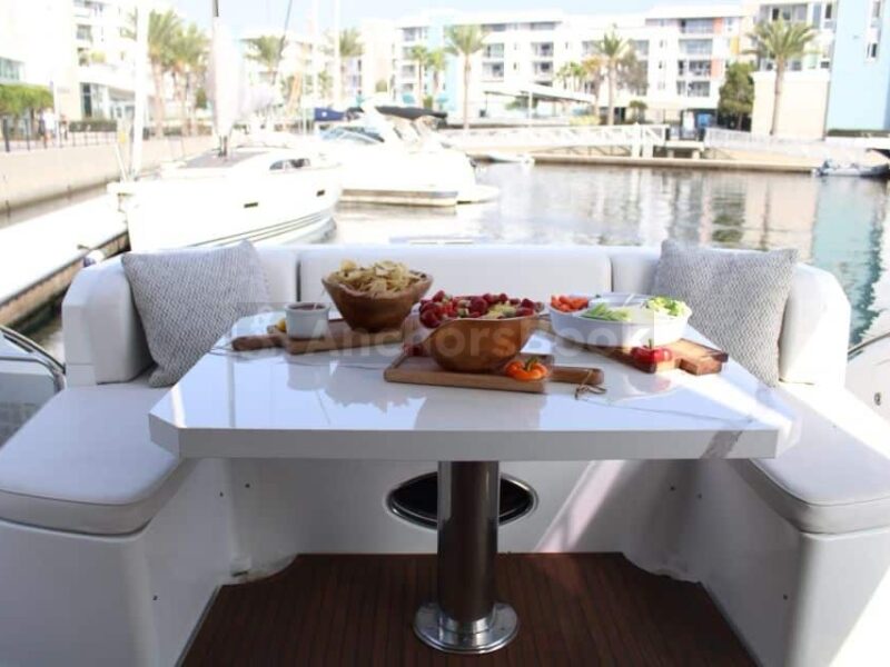 65’ AZIMUT / PRINCESS | AnchorsBook Photo 65’ AZIMUT / PRINCESS