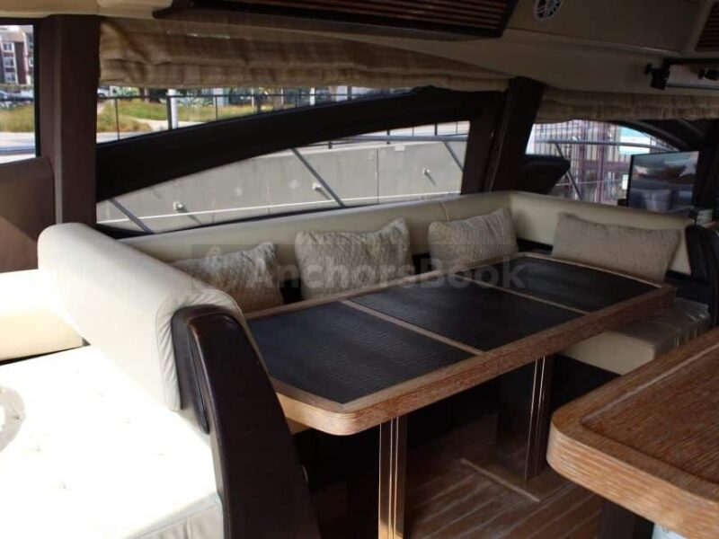 65’ AZIMUT / PRINCESS | AnchorsBook Photo 65’ AZIMUT / PRINCESS