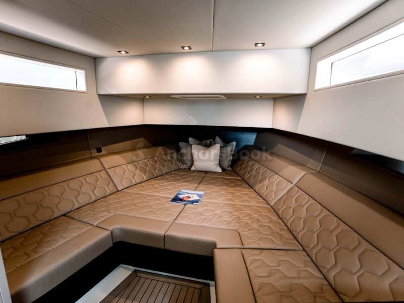 İstanbul Private Yacht | AnchorsBook Photo İstanbul Private Yacht
