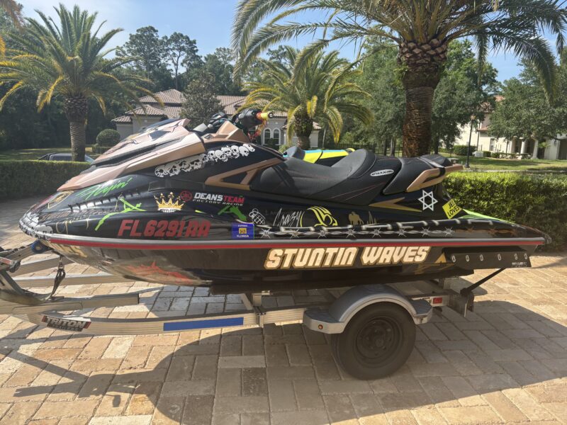 GP 1800r wave-runner rentals | AnchorsBook Photo GP 1800r wave-runner rentals