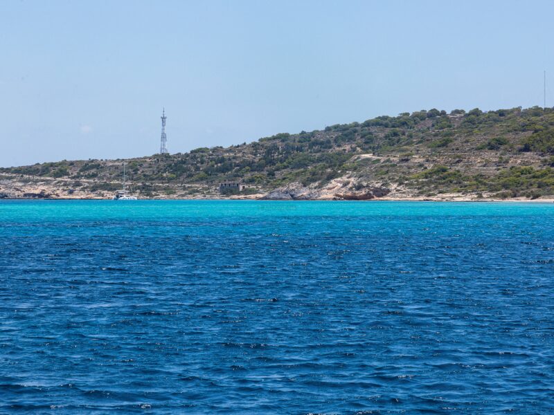 Private luxury 5 hour sunset sailing cruise in Athenian Riviera | AnchorsBook Photo Private luxury 5 hour sunset sailing cruise in Athenian Riviera