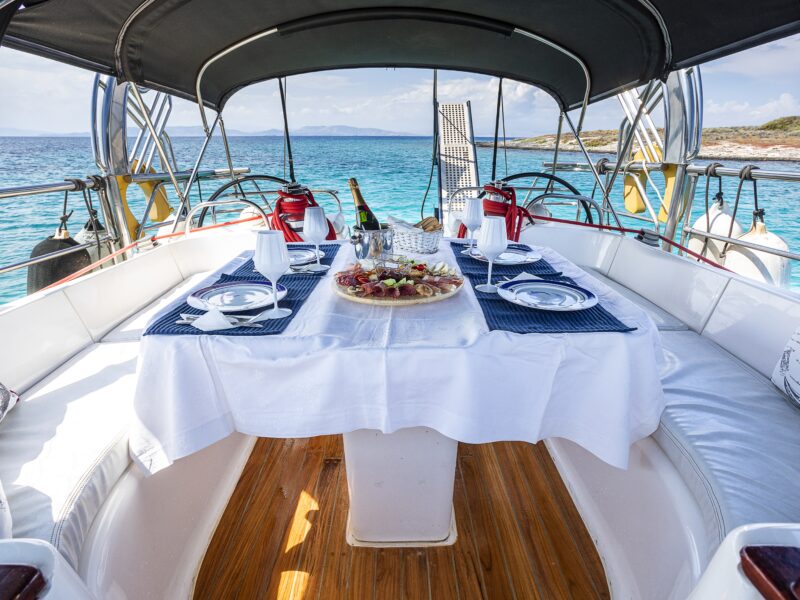 Private luxury 5 hour sunset sailing cruise in Athenian Riviera | AnchorsBook Photo Private luxury 5 hour sunset sailing cruise in Athenian Riviera
