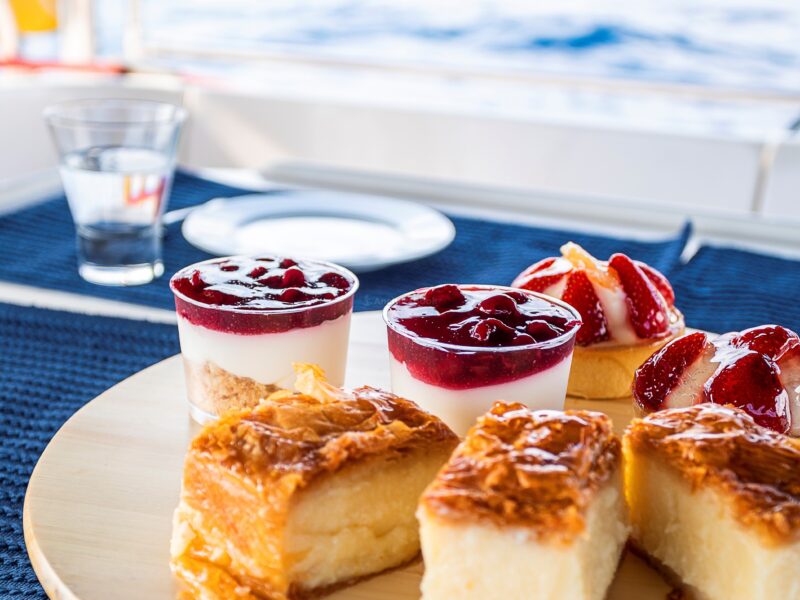 Private luxury 5 hour sunset sailing cruise in Athenian Riviera | AnchorsBook Photo Private luxury 5 hour sunset sailing cruise in Athenian Riviera
