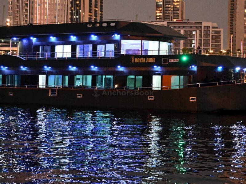 Royal Houseboat – 140 Ft | AnchorsBook Photo Royal Houseboat – 140 Ft