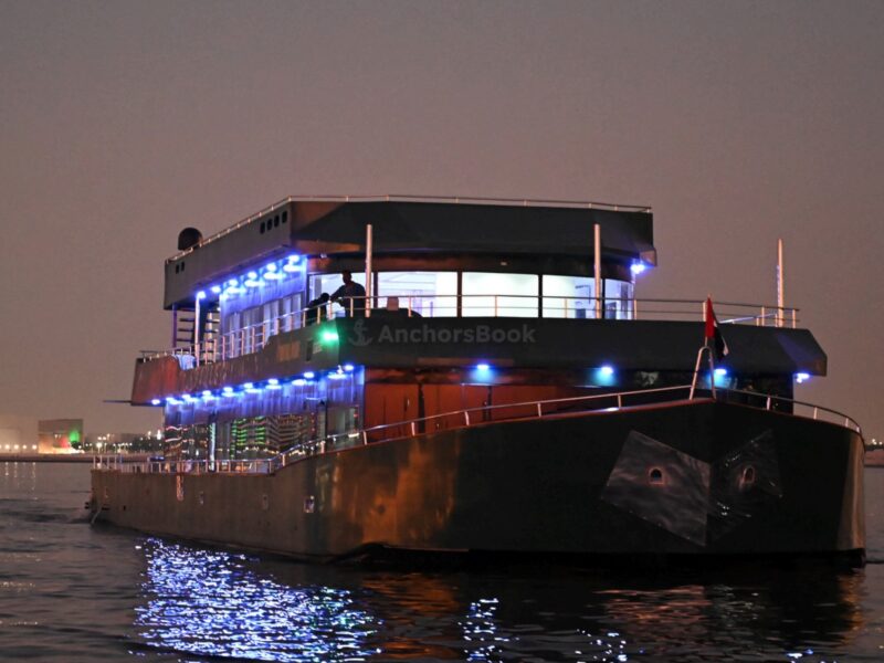Royal Houseboat – 140 Ft | AnchorsBook Photo Royal Houseboat – 140 Ft