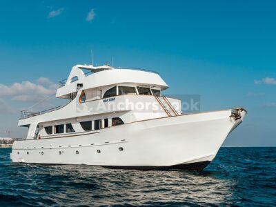 95' MAIORA / LADY SOFIA | AnchorsBook Photo Sea Star - Cyprus Mega Yacht Party Charter