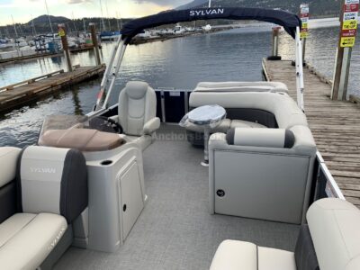 Beautiful 40 Foot Monk McQueen | AnchorsBook Photo 10 PASSENGER PONTOON