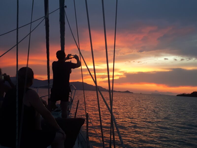 44ft Sailing Yacht Charter in Samui