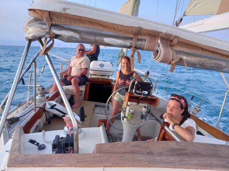 44ft Sailing Yacht Charter in Samui