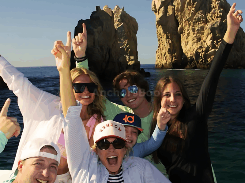 Cabo Luxury Yacht Charter – Private Crew & Snorkeling Adventure | AnchorsBook Photo Cabo Luxury Yacht Charter – Private Crew & Snorkeling Adventure