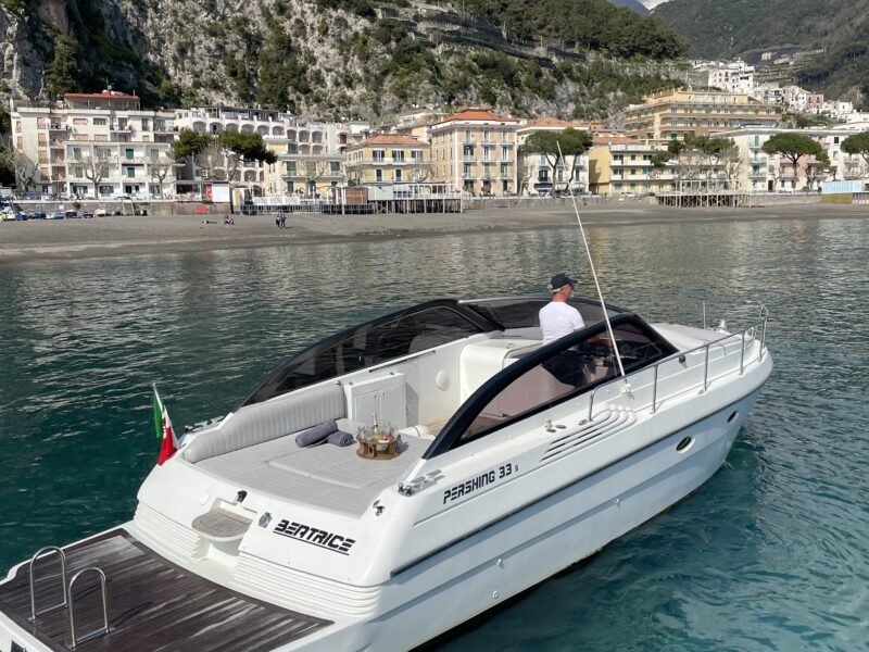 Pershing 33ft - 7 Hour Yacht Charter on the Amalfi Coast | AnchorsBook Photo Pershing 33ft - 7 Hour Yacht Charter on the Amalfi Coast