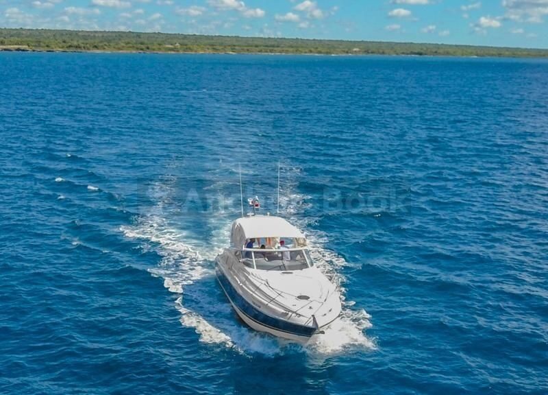 Fairline 43 - Volare | AnchorsBook Photo Fairline 43 - Volare
