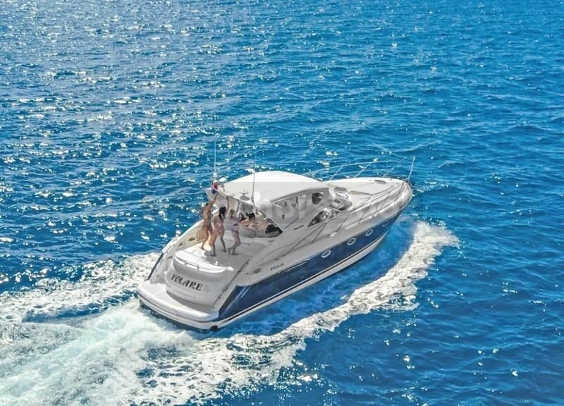 Fairline 43 - Volare | AnchorsBook Photo Fairline 43 - Volare