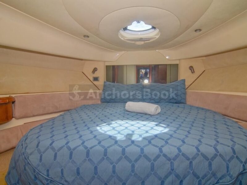 Fairline 43 - Volare | AnchorsBook Photo Fairline 43 - Volare
