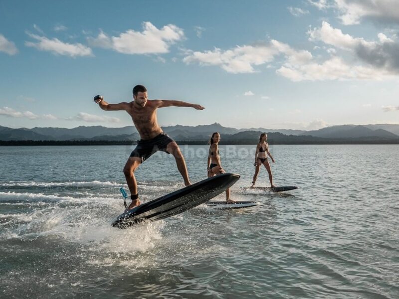 Radinn Jet-Surf board Rental in Oakville – Glide Over Water Surfing Experience | AnchorsBook Photo Radinn Jet-Surf board Rental in Oakville – Glide Over Water Surfing Experience