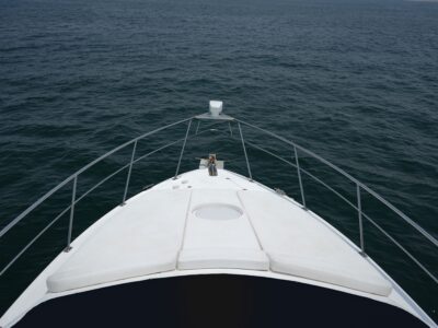 2 Hours Birthday Party 46ft Yacht With Cake, Decorations & Assorted Soft Drinks Included – Dinner Optional – (Up to 12PAX)