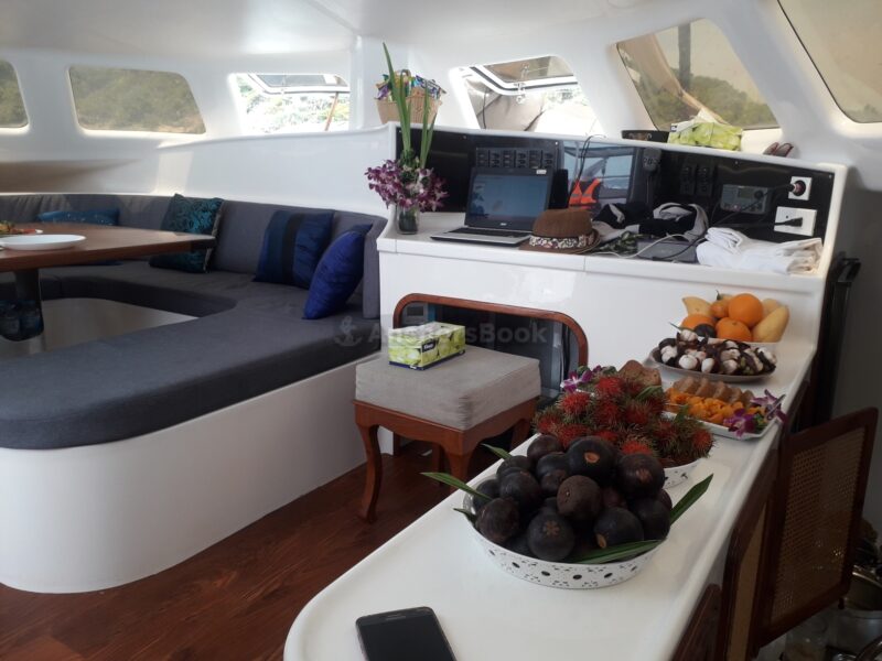 SY Shindig 48ft Yacht Charter In Phuket | AnchorsBook Photo SY Shindig 48ft Yacht Charter In Phuket