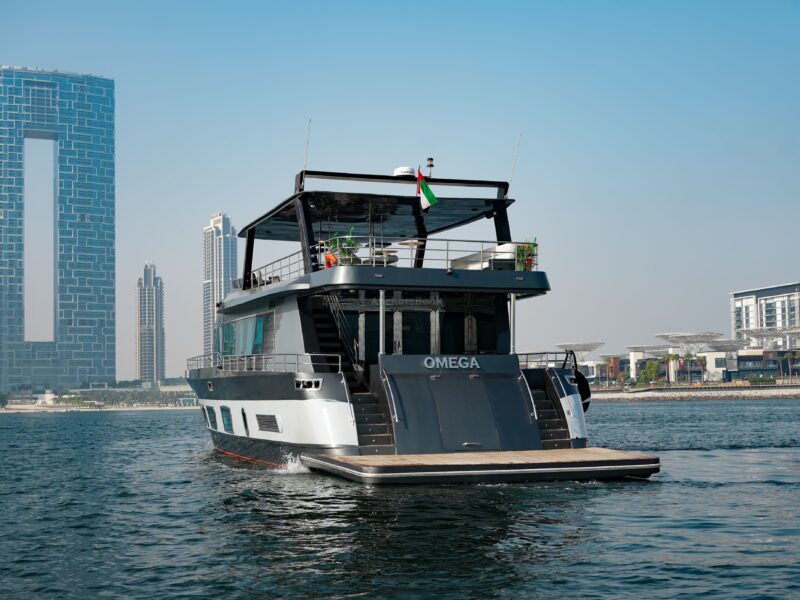 Premium Luxury 3-6 Hour Birthday Party 100ft Yacht With Cake, Decorations & Assorted Drinks Included – Dinner Optional – (Up to 50PAX) | AnchorsBook Photo Premium Luxury 3-6 Hour Birthday Party 100ft Yacht With Cake, Decorations & Assorted Drinks Included – Dinner Optional – (Up to 50PAX)