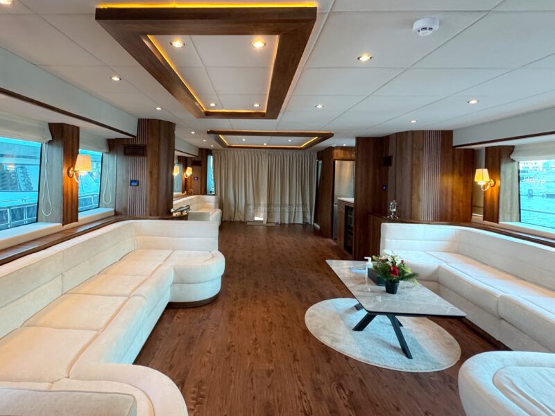 Premium Luxury 3-6 Hour Birthday Party 100ft Yacht With Cake, Decorations & Assorted Drinks Included – Dinner Optional – (Up to 50PAX) | AnchorsBook Photo Premium Luxury 3-6 Hour Birthday Party 100ft Yacht With Cake, Decorations & Assorted Drinks Included – Dinner Optional – (Up to 50PAX)