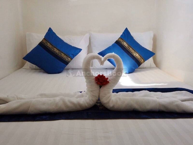 SY Shindig 48ft Yacht Charter In Phuket | AnchorsBook Photo SY Shindig 48ft Yacht Charter In Phuket